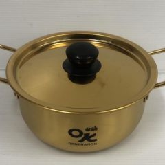 A single soup pot