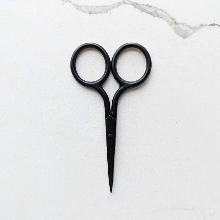 Stainless Steel Matte Black Color Coated Embroidery Scissors With Leather Pouch For Thread Cutting Sewing And Needlework