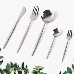 Set of cutlery 18 items